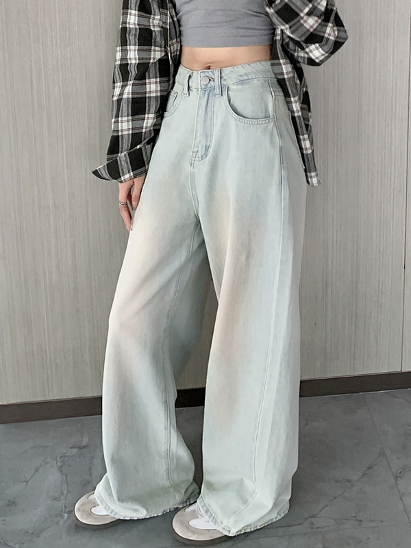 Light Washed High Waist Mopping Boyfriend Jeans-1