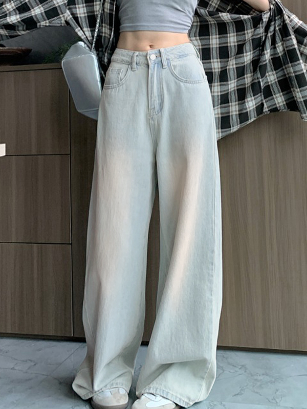 Light Washed High Waist Mopping Boyfriend Jeans-3