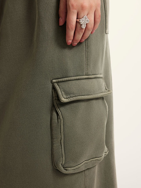 Multiple Pocket Back Slit Cargo Maxi Skirt-3